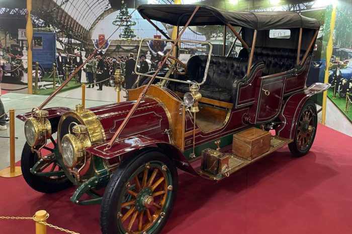 Любимый «мотор» Николая II и другие ретро-автомобили