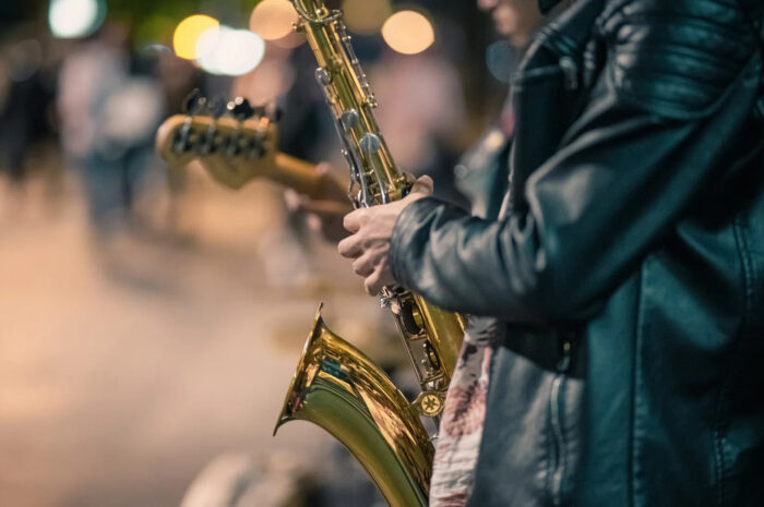 Уличные музыканты Санкт-Петербурга: волшебство звуков, рисующее атмосферу города